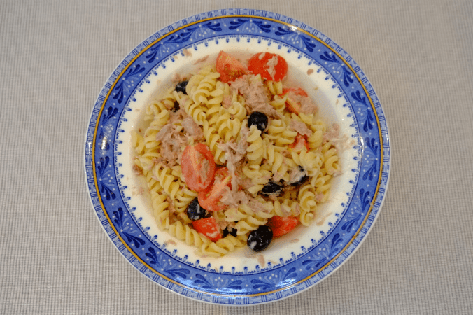 Pasta with tuna by @recipesformax