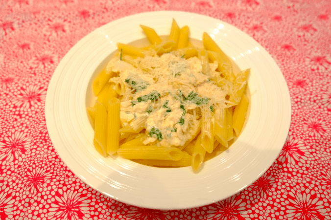 Pasta wit salmon by @recipesformax